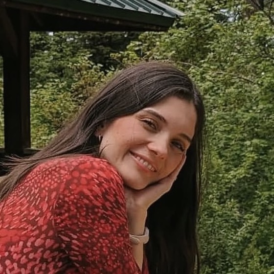 Mariel, voz del podcast Santo del Día